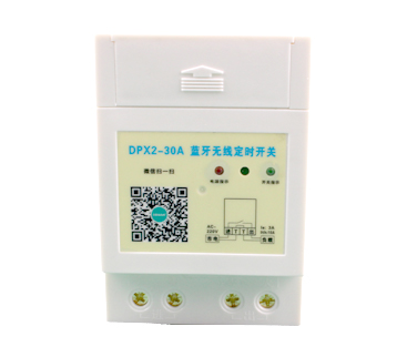 定時(shí)開(kāi)關(guān)控制三相電機怎么接線(xiàn)？